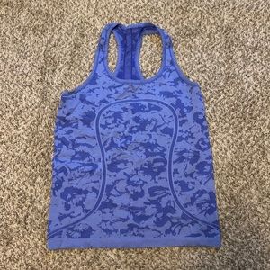 Lululemon tank top